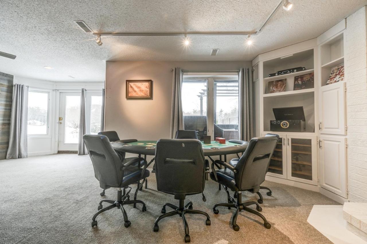 Wasaga Beach Cottage ภายนอก รูปภาพ