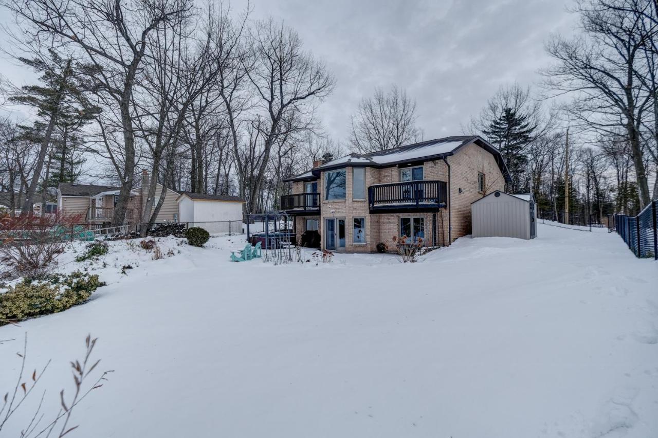 Wasaga Beach Cottage ภายนอก รูปภาพ