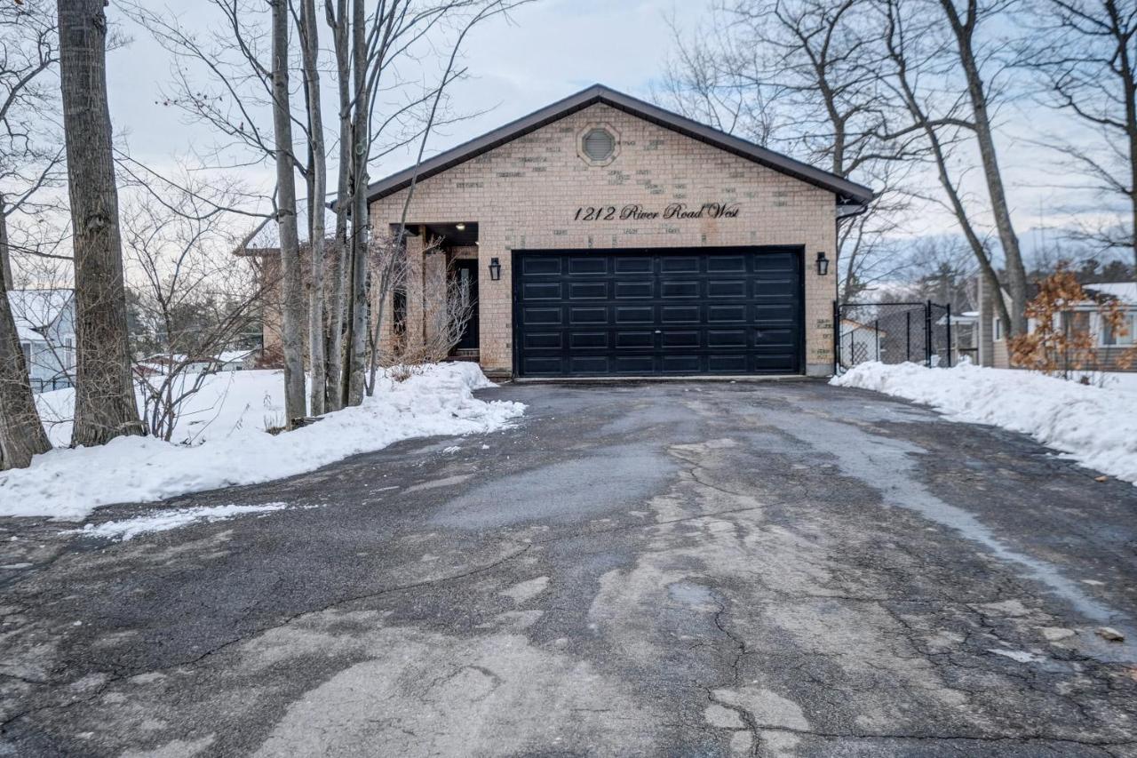 Wasaga Beach Cottage ภายนอก รูปภาพ