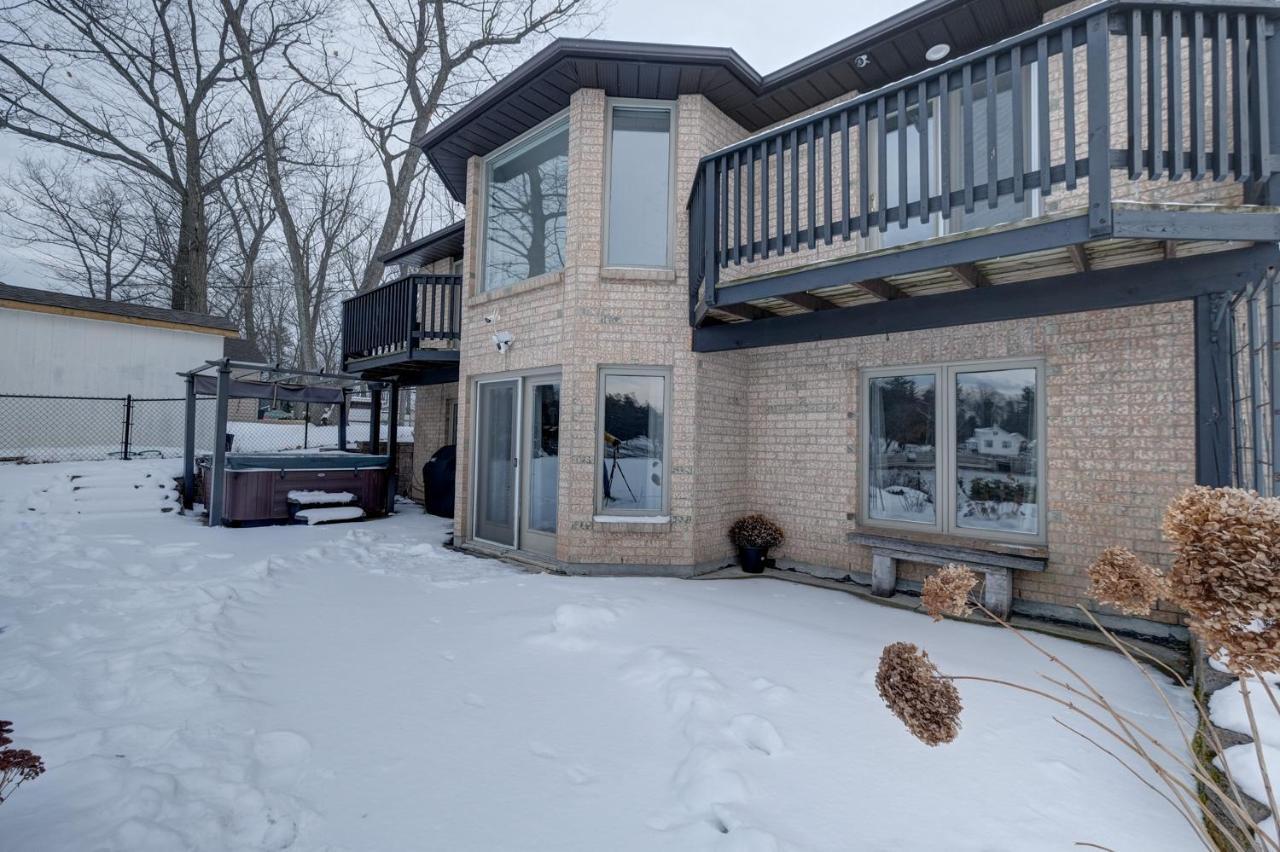 Wasaga Beach Cottage ภายนอก รูปภาพ