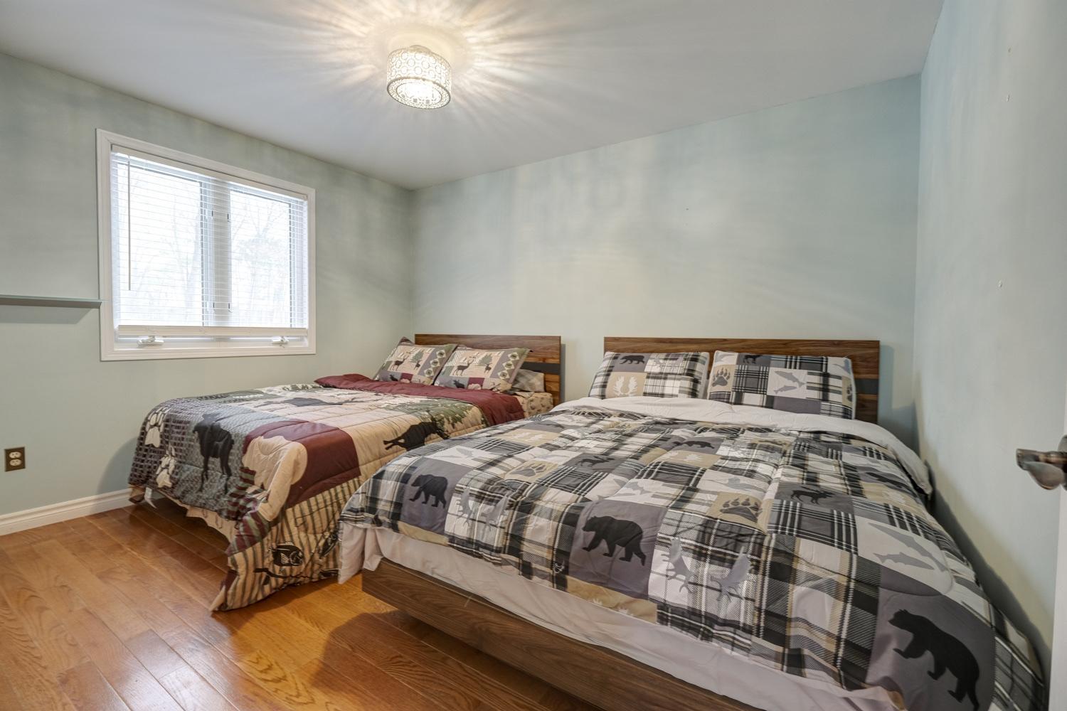 Wasaga Beach Cottage ภายนอก รูปภาพ
